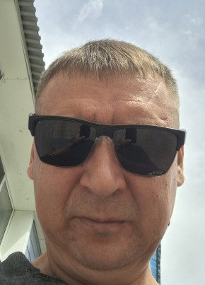 Александр из Кумертау 46 лет