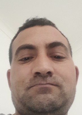 Veli Boss, 36, United Kingdom, City of London