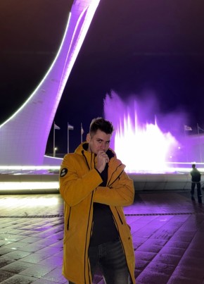 Никита из Симферополи 24 года