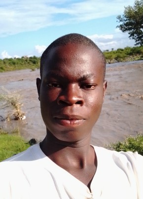 Jalash, 18, Kenya, Nairobi