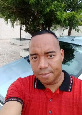 Oliveira, 44, República Federativa do Brasil, Salvador