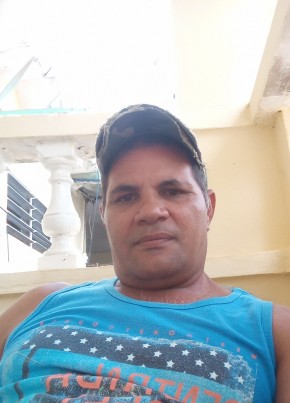 Idargelio García из La Habana 49 лет