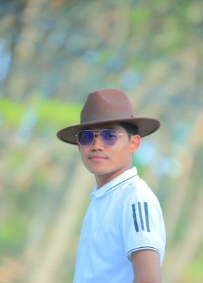Pasang из Kathmandu 28 лет