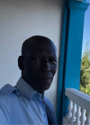 Davis, 60, República de Moçambique, Dondo