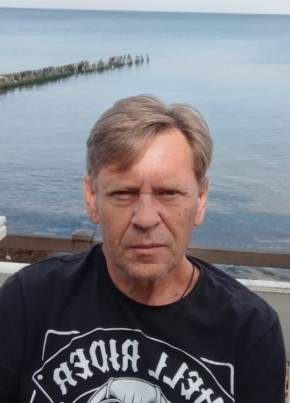 Олег из Самары 49 лет