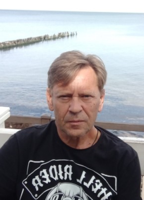 Олег из Самары 49 лет