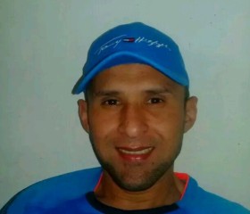 Alex, 38, Caracas