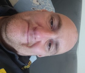 Thomas weiLer, 40, Oberhausen-Rheinhausen