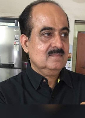 Deepak, 65, India, Mumbai