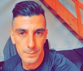 Sander, 18, Brussels