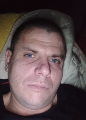 Василий, 39, Россия, Мценск