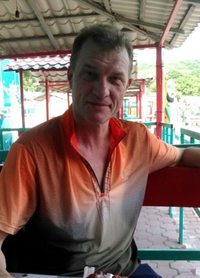 Александр из Владивостока 63 года