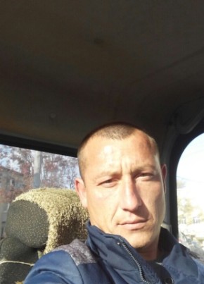 vitaly, 37, Россия, Корсаков