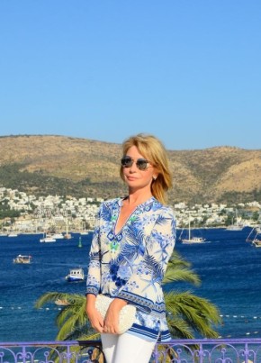 Irina, 46, Russia, Moscow