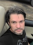 Maksim, 33, Saint Petersburg