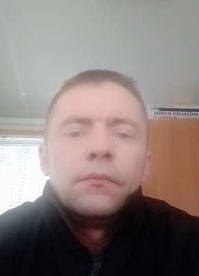 Максим, 42, Россия, Кириши