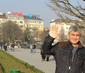 Антон, 59 лет, София