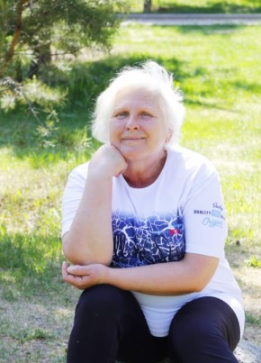 Людмила, 63, Россия, Омск