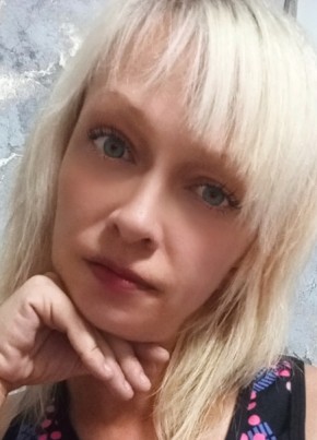 Настя из Гуково 35 лет