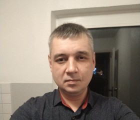 Oleksii Yefremov, 42, Rendsburg