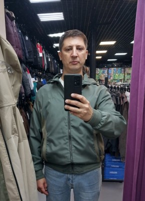 Дмитрий из Москвы 46 лет