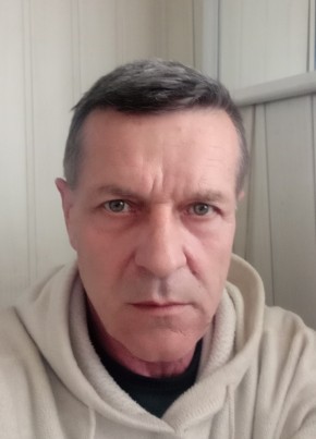 Виктор, 56, Россия, Родниковое