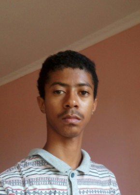 Habibu, 21, Tanzania, Magole