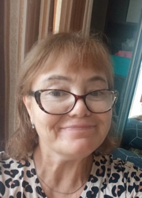 Лариса из Сочи 56 лет