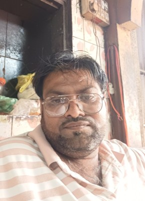 Jakir Halwai, 40, India, Amalner