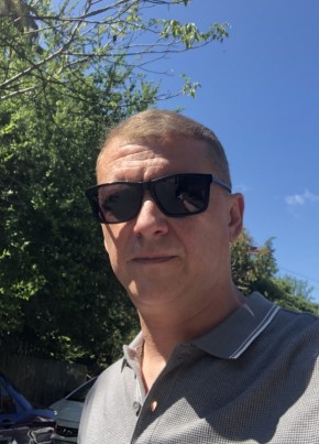 Дмитрий из Сочи 44 года