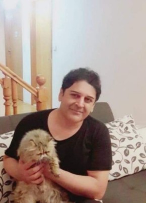 Yilmaz, 40, Türkiye Cumhuriyeti, Antalya
