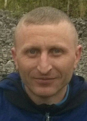 Виктор, 42, Россия, Стрежевой