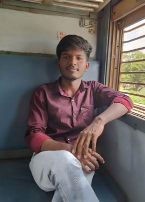 Naveen, 21, India, Bangalore