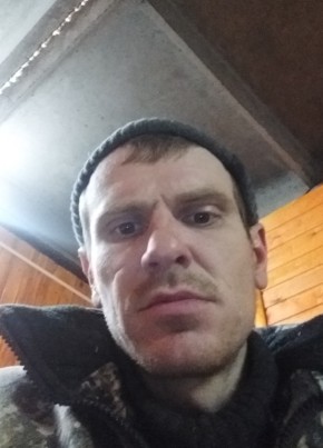Максим, 32, Россия, Тавда