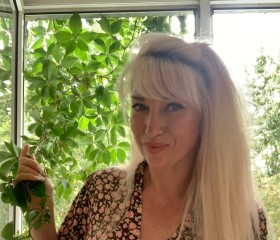 Liana, 45, Kaliningrad