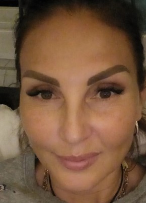 Элла, 48, Россия, Алушта