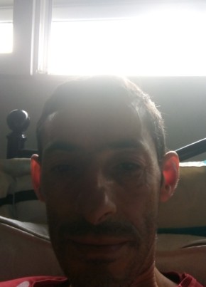 Aziz, 49, République Française, Saint-Denis
