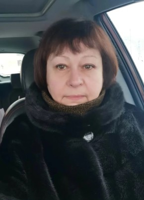 Людмила из Сланцы 64 года
