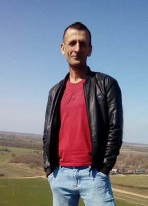 Валерий из Зеленокумска 52 года