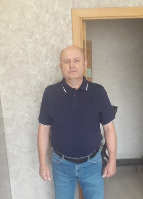 Юрий, 63, Россия, Санкт-Петербург