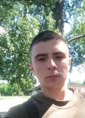 Олег, 28, Україна, Пирятин