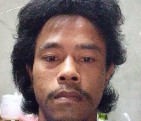 วศิณย์, 18, Nakhon Si Thammarat