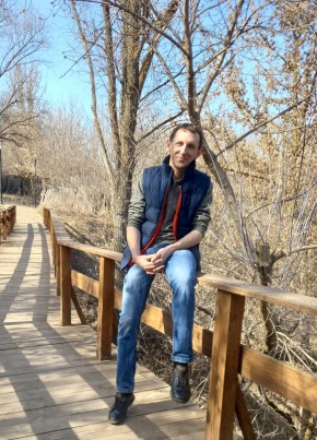 Andrey Tseplyaev, 33, Russia, Moscow