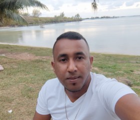 Nawshad, 33, Goodlands