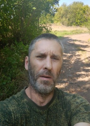 Александр из Кургана 48 лет