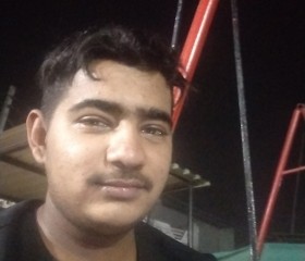 Afhk, 24 года, Surat