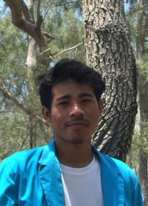 sal, 19, East Timor, Dili
