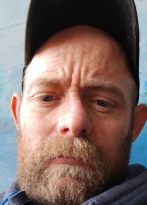 Brandon Overby, 37, United States of America, Murray (Commonwealth of Kentucky)