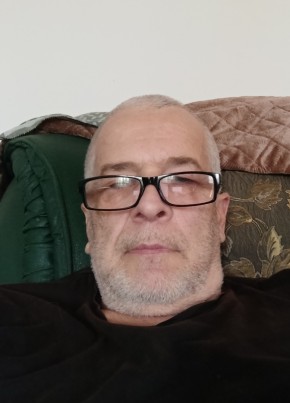 Дэни из Грозныя 57 лет