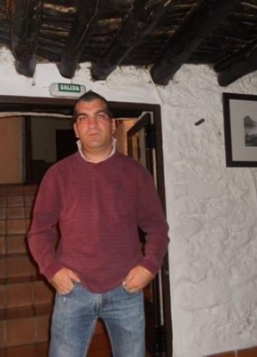 Torete, 38, Estado Español, Dos Hermanas